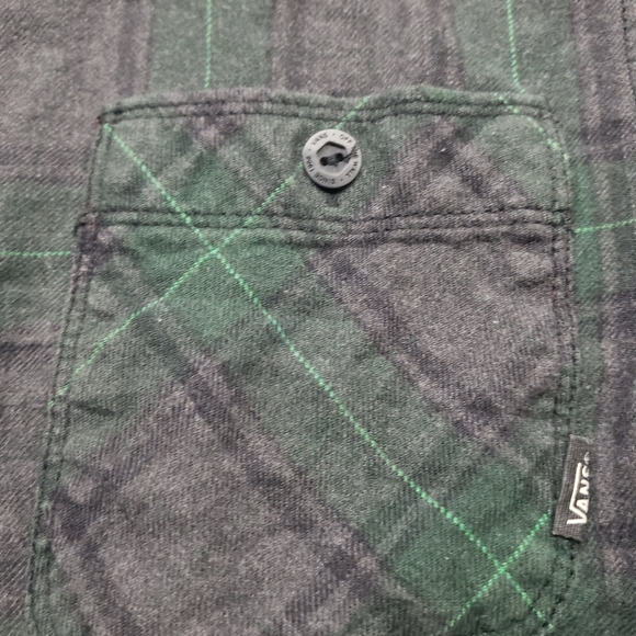 Vintage Vans size SMALL plaid green shirt - Picture 5 of 6
